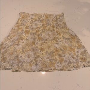Abercrombie kids Floral Skort with Yellow and Gray Flowers